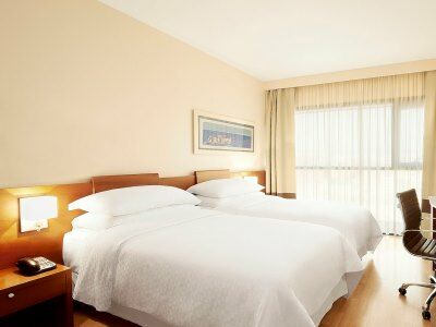 Four Points By Sheraton Diagonal 4*